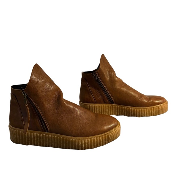 ERIC MICHAEL‎ Zelda boot in Cognac. Women’s size 9.5/10. EUC - Picture 1 of 9